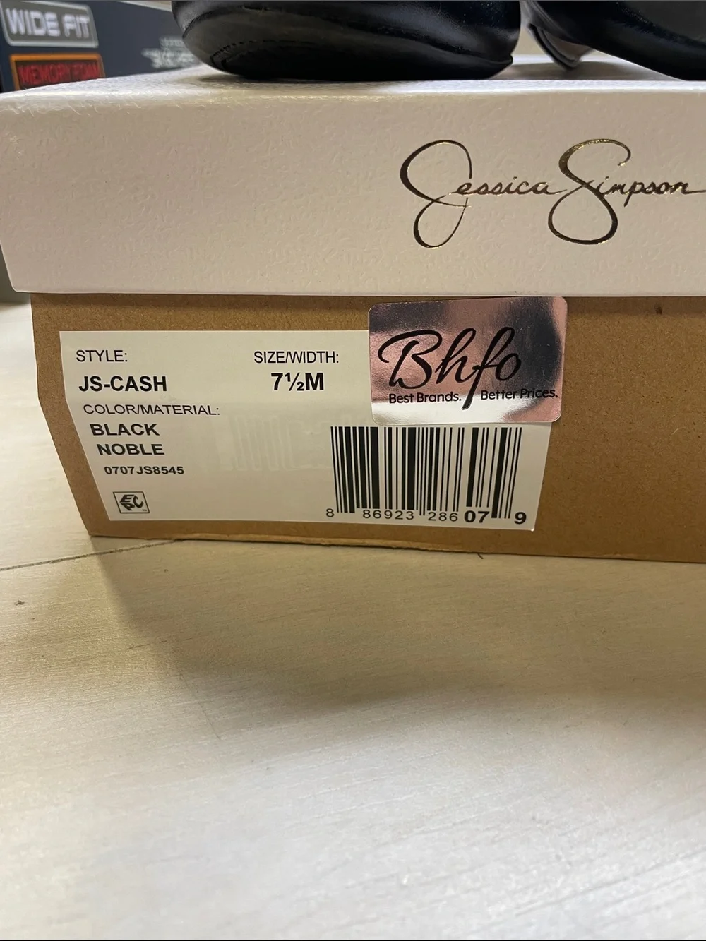 Jessica Simpson Black Round-Toe Classic Pumps #530